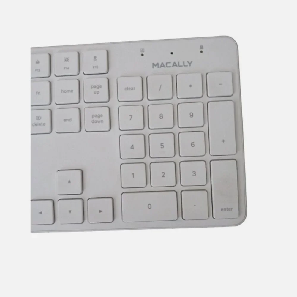Macally ultra slim